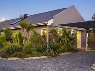 Cannon Rock Beach Suites – Luxury Coastal Accommodation Near Port Alfred